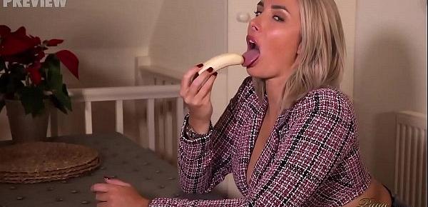  British Babe Paige Turnah is on her lunch break and teasing you with her banana blowjob and pussy strokes